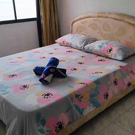 The Barn Private Home @ Sri Sayang Apartment Batu Feringgi Εξωτερικό φωτογραφία