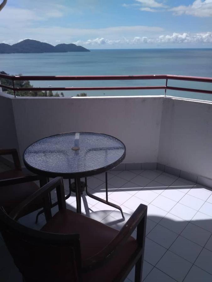 The Barn Private Home @ Sri Sayang Apartment Batu Feringgi Εξωτερικό φωτογραφία