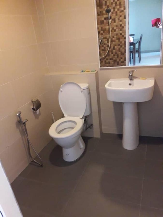 The Barn Private Home @ Sri Sayang Apartment Batu Feringgi Εξωτερικό φωτογραφία